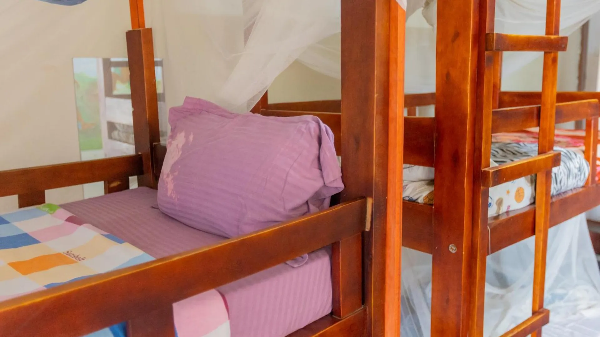 Acacia Villa Kampala 0*,  Uganda